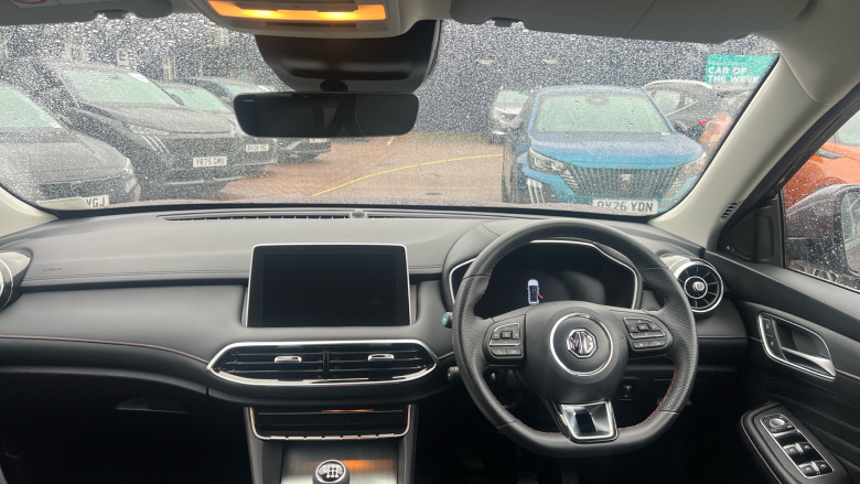 MG HS 1.5 T-GDI Trophy 5dr Petrol Hatchback